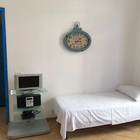 Il Cortiletto - Lipari Centro Appartement Buitenkant foto
