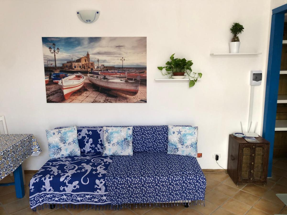 Il Cortiletto - Lipari Centro Appartement Buitenkant foto